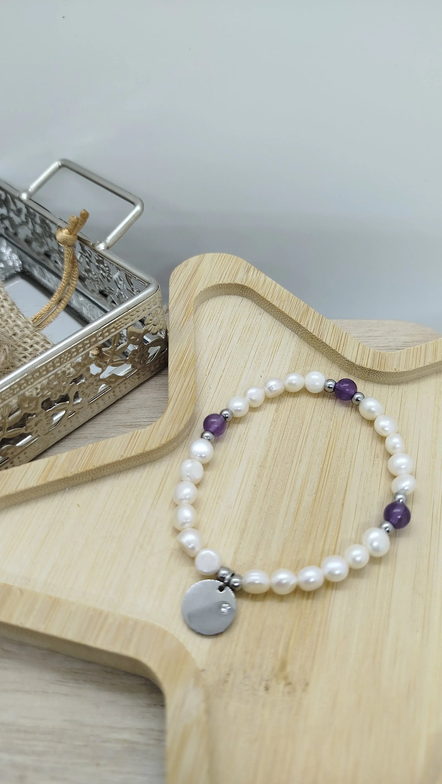 bracelet fait main en perles d'eau douce et améthyste avec breloque rond zircon en acier inoxydable argent