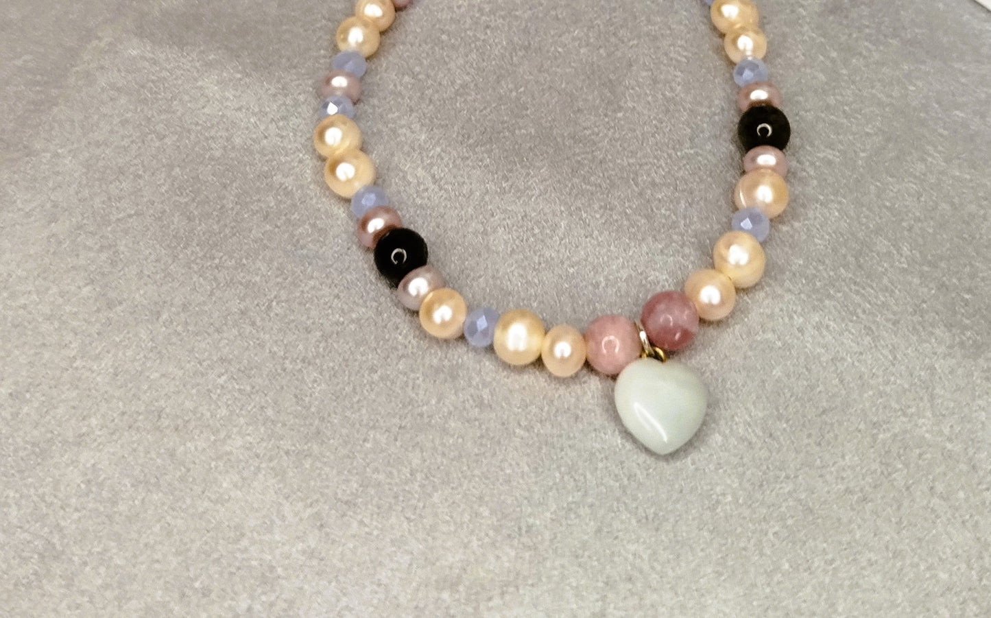 Bracelet Cœur Amazone – perles, tourmaline et pendentif cœur en amazonite
