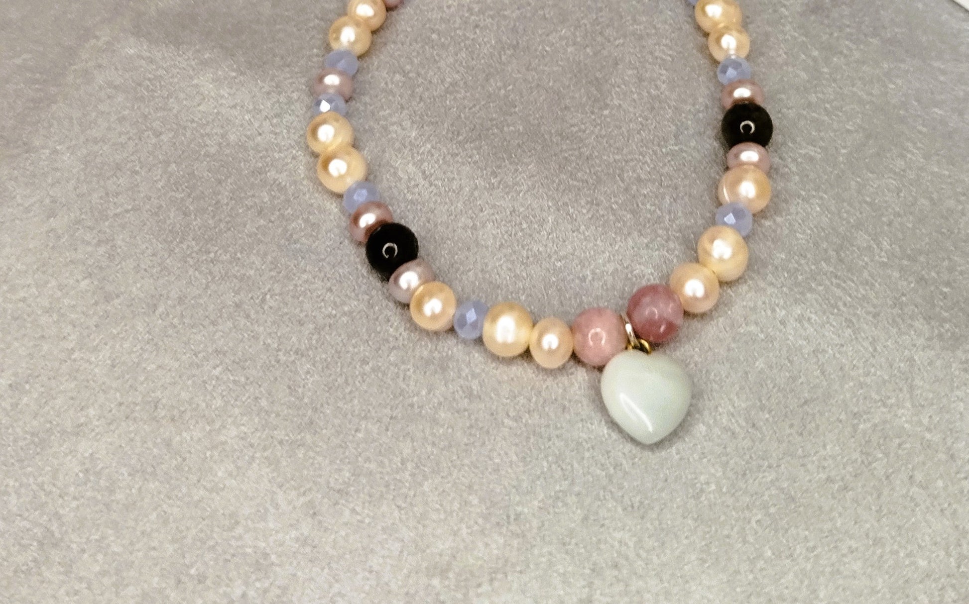 Bracelet Cœur Amazone – perles, tourmaline et pendentif cœur en amazonite