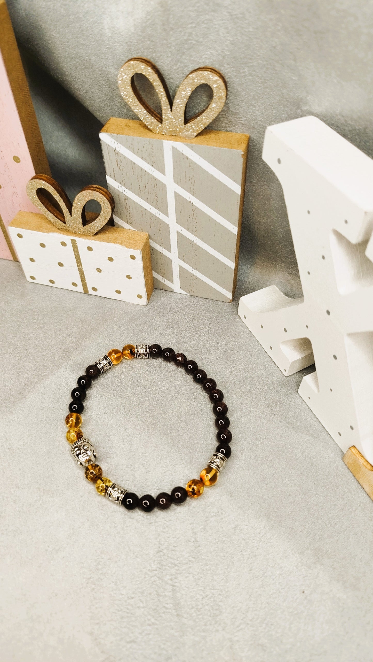 Bracelet Homme – FUEGO  Grenat  Ambre et Breloque Tête de Buddha ALMA Y LUZ